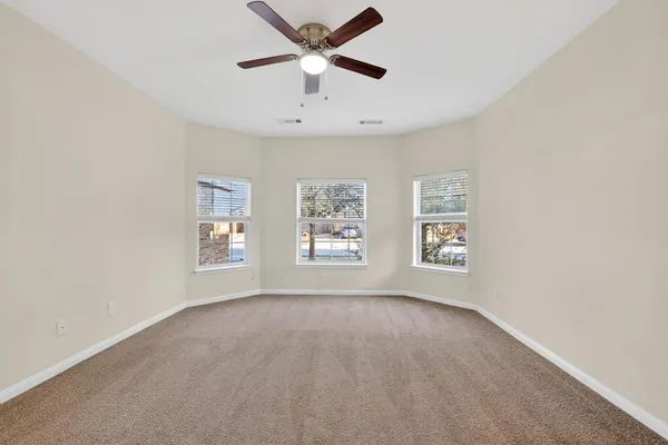 $294,900 | 136 Eider Drive, Sanger, TX 76266