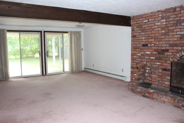 26 Riverside Drive Reading, MA 01867 - Photo 11 of 16 Gallery Image 11
