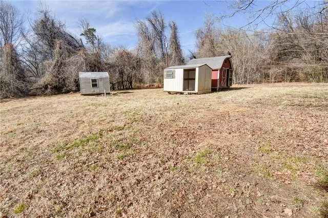 $1,150 | 4574 Calhoun Drive, Liberty, NC 27298