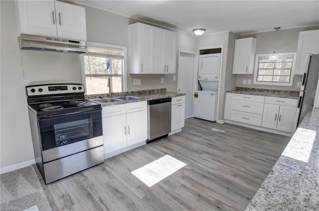 $1,150 | 4574 Calhoun Drive, Liberty, NC 27298