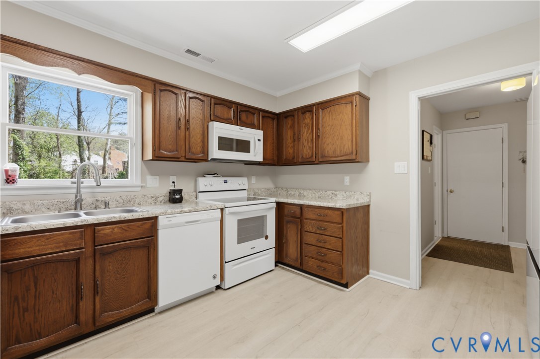 3341 East Princeton Road Petersburg, VA 23805 - Photo 5 of 32 Looking Towards Utility Room