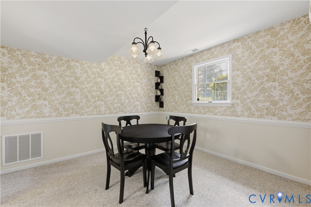 3341 East Princeton Road Petersburg, VA 23805 - Photo 9 of 32 1st Floor