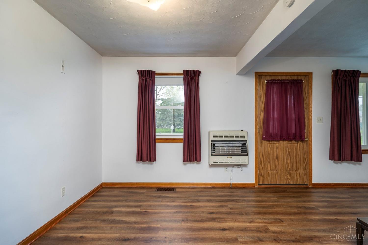 7012 Roush Road Hillsboro, OH 45133 - Photo 5 of 22 Gallery Image 5