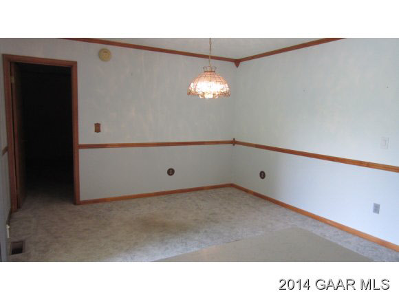 1268 Hermitage Road Waynesboro, VA 22980 - Photo 7 of 18 Gallery Image 7