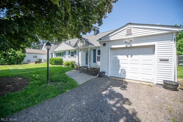 $209,900 | 4221 2nd Street Northwest, Canton, OH 44708