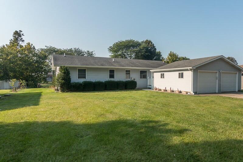 46575 Delta Drive Decatur, MI 49045 - Photo 49 of 49 Road side