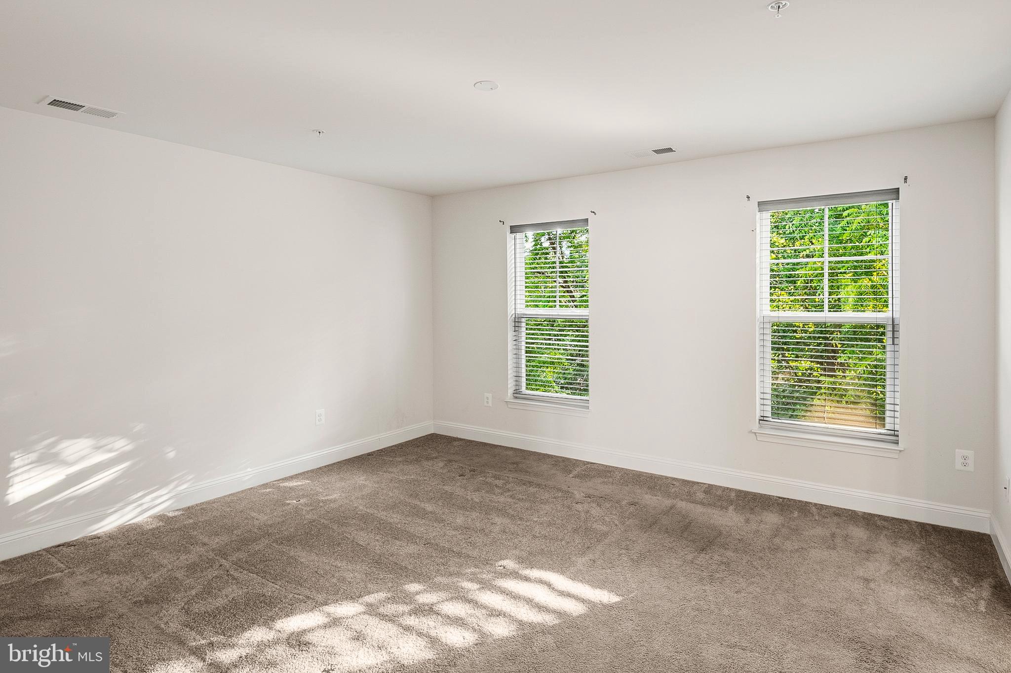 33 Greensborough Road Reisterstown, MD 21136 - Photo 28 of 40 an empty room with windows