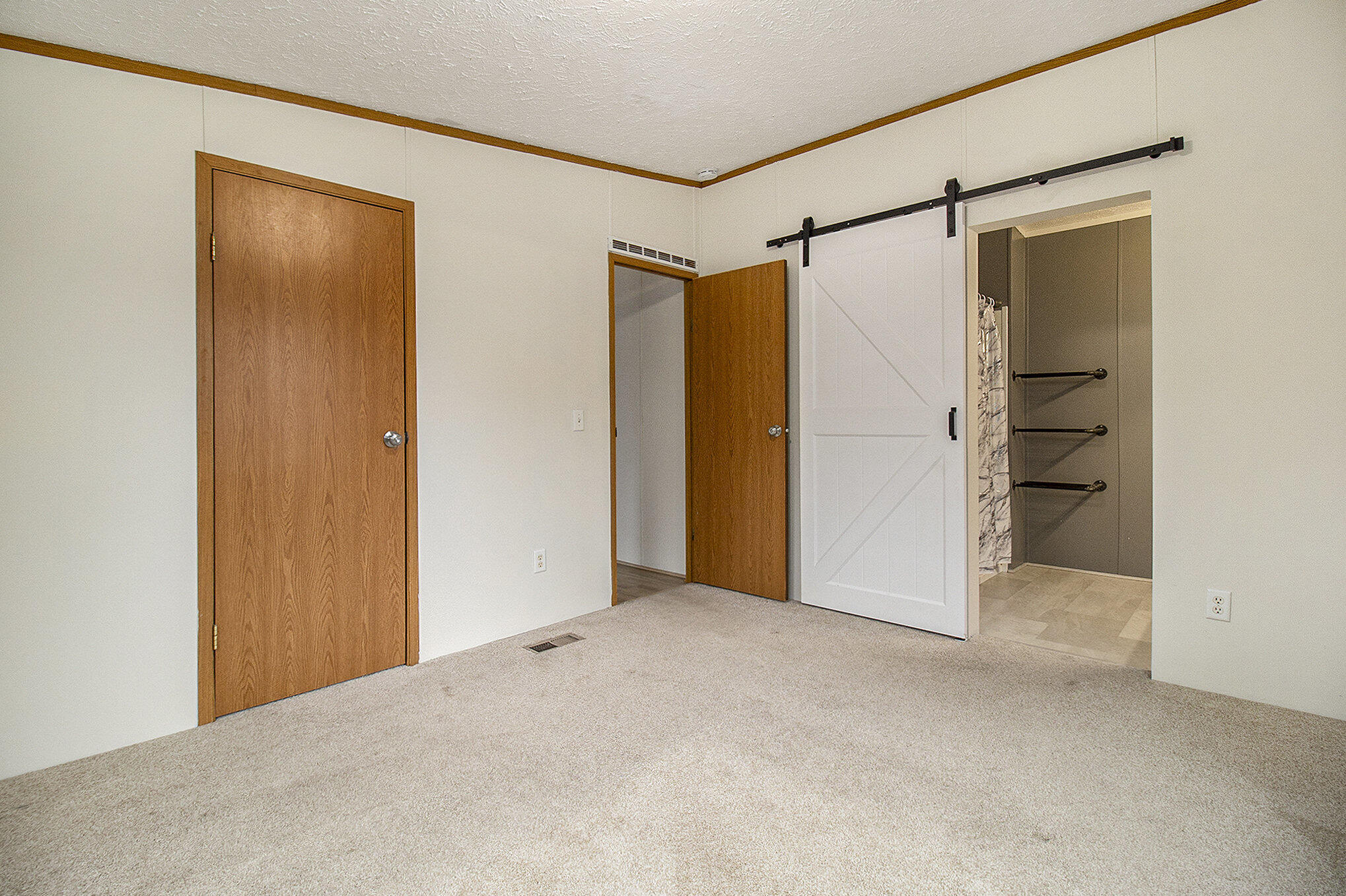 8924 East Kinney Road Branch, MI 49402 - Photo 8 of 22 008_5r6a1465_177
