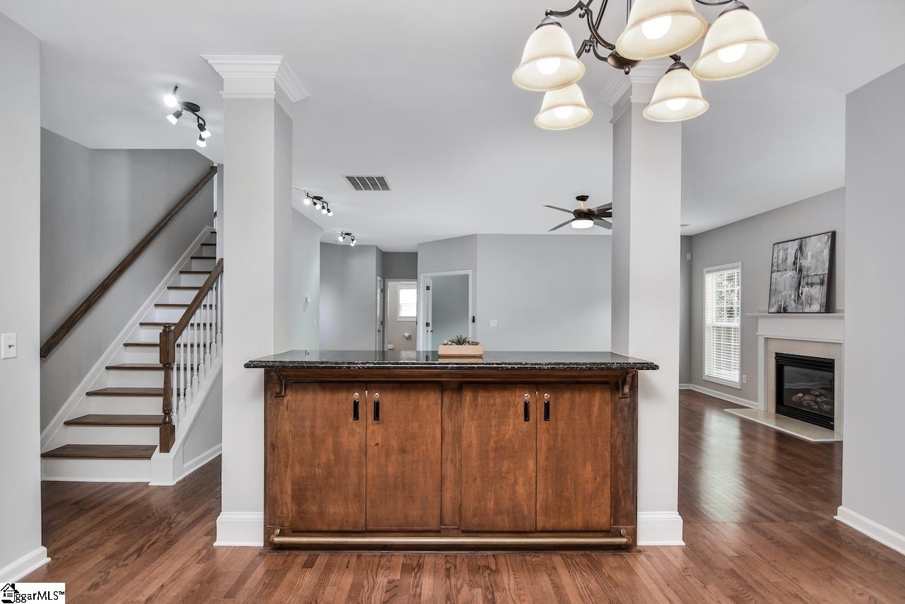 304 Rivanna Lane Greenville, SC 29607 - Photo 10 of 36 Gallery Image 10