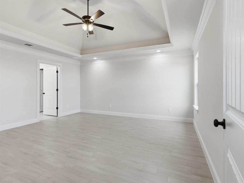 829 Haley Springtown, TX 76082 - Photo 24 of 37 a view of an empty room
