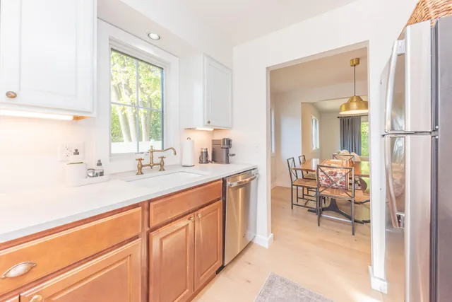 $480,000 | 577 Glendale Circle, Ann Arbor, MI 48103