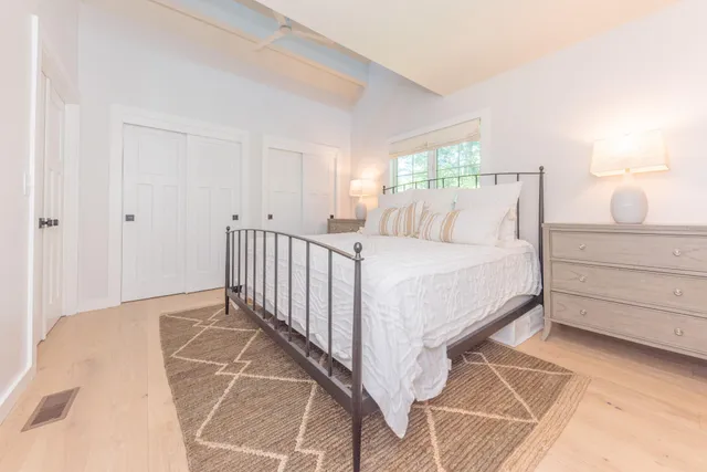 $480,000 | 577 Glendale Circle, Ann Arbor, MI 48103