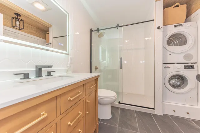 $480,000 | 577 Glendale Circle, Ann Arbor, MI 48103