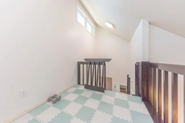 $480,000 | 577 Glendale Circle, Ann Arbor, MI 48103