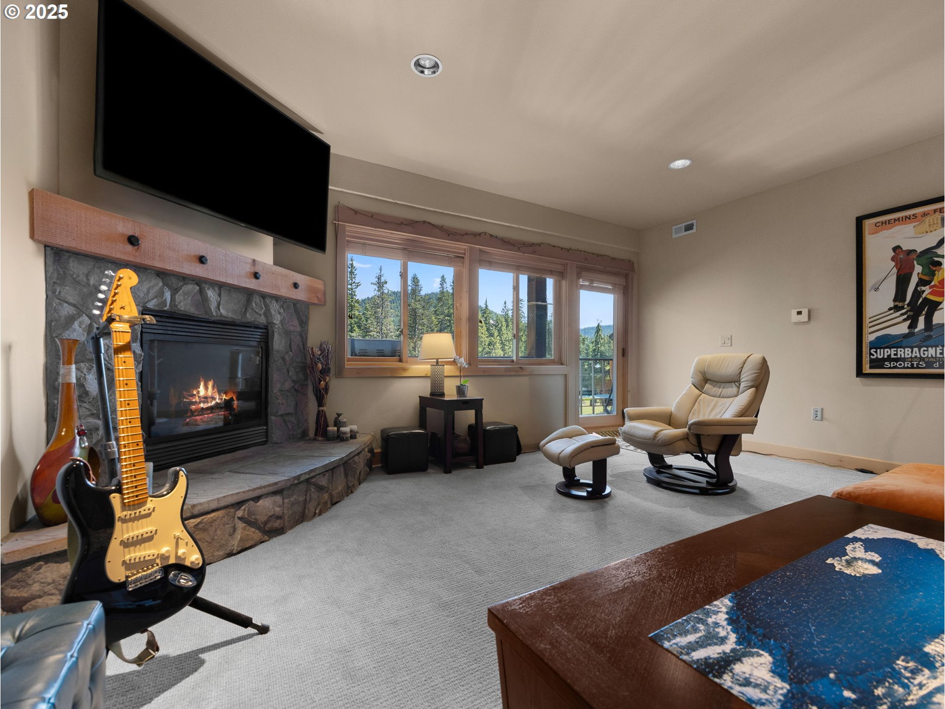 31244 East Collins Lake Road, Unit 21 Government Camp, OR 97028 - Photo 9 of 48