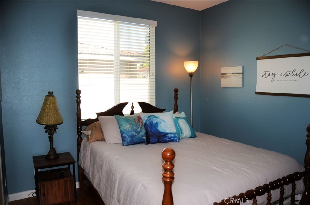 5526 Mountain View Avenue Riverside, CA 92504 - Photo 14 of 26 Guest Bedroom with walk in closet.