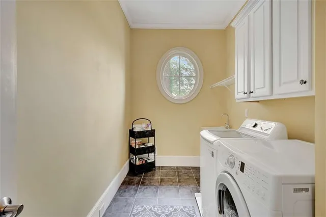 $1,275,000 | 105 New Castle Lane, Tyrone, GA 30290