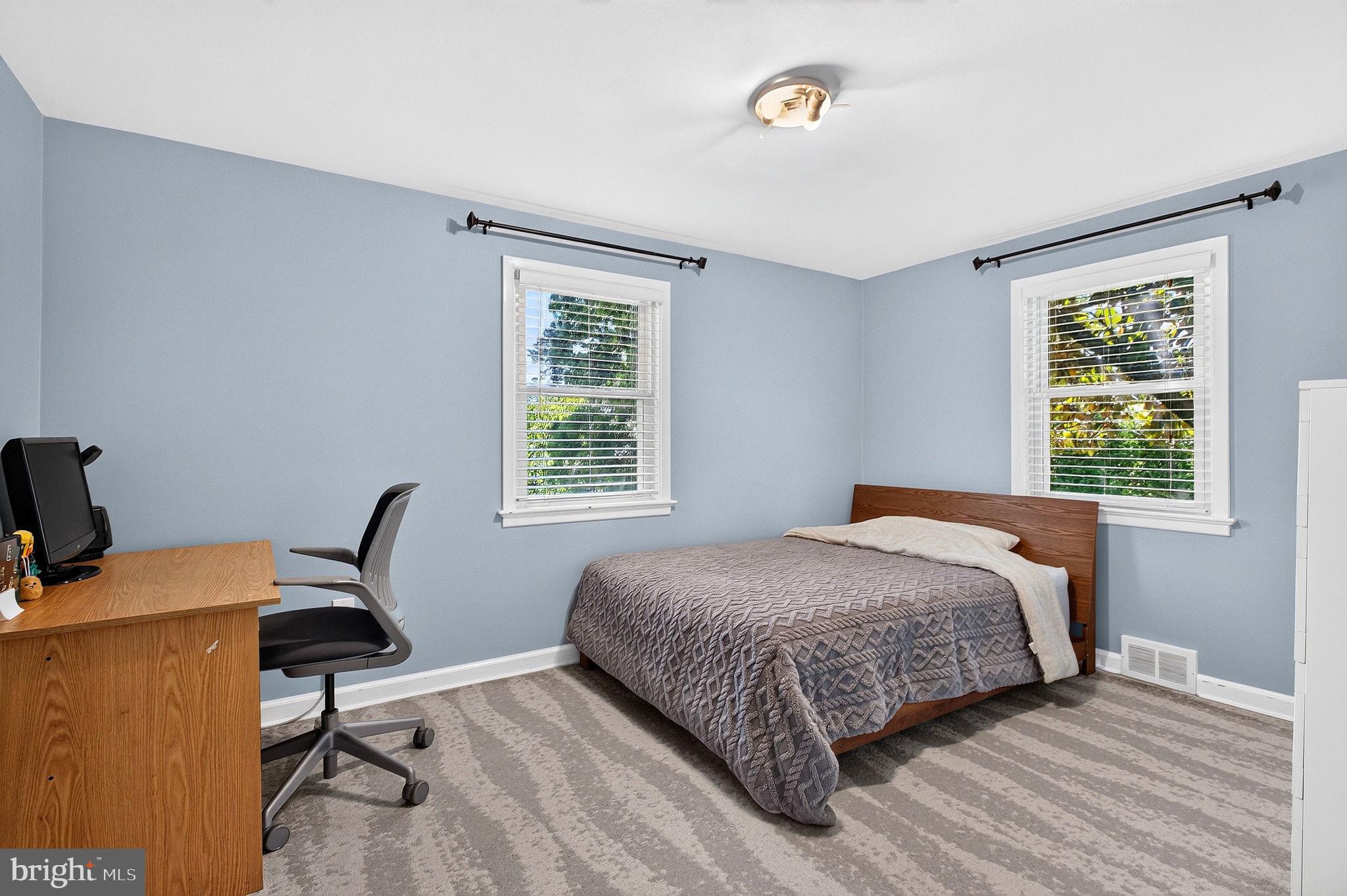 321 Buttonwood Street Hamilton, NJ 08619 - Photo 25 of 42 Roomy Bedroom 2