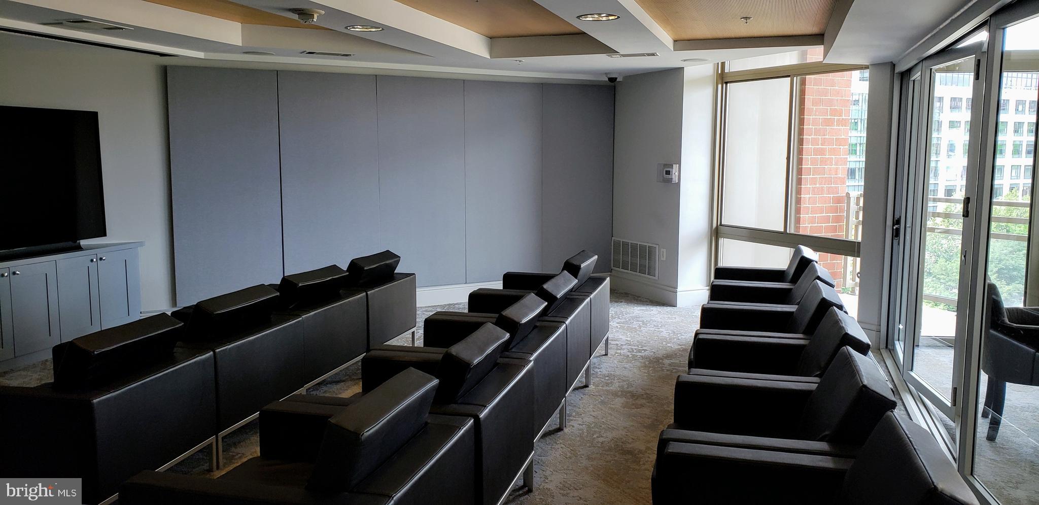 3650 South Glebe Road, Unit 666 Arlington, VA 22202 - Photo 13 of 21 Community