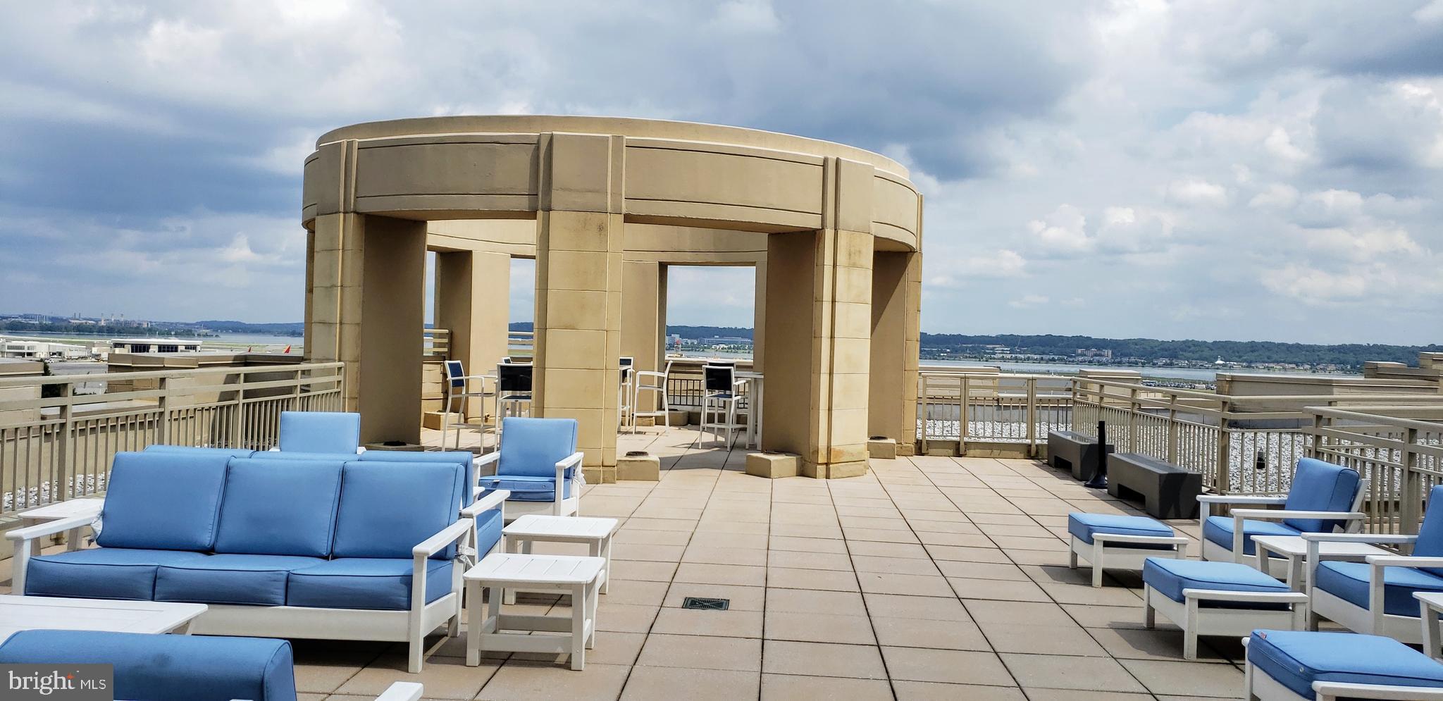 3650 South Glebe Road, Unit 666 Arlington, VA 22202 - Photo 14 of 21 Rooftop terrace