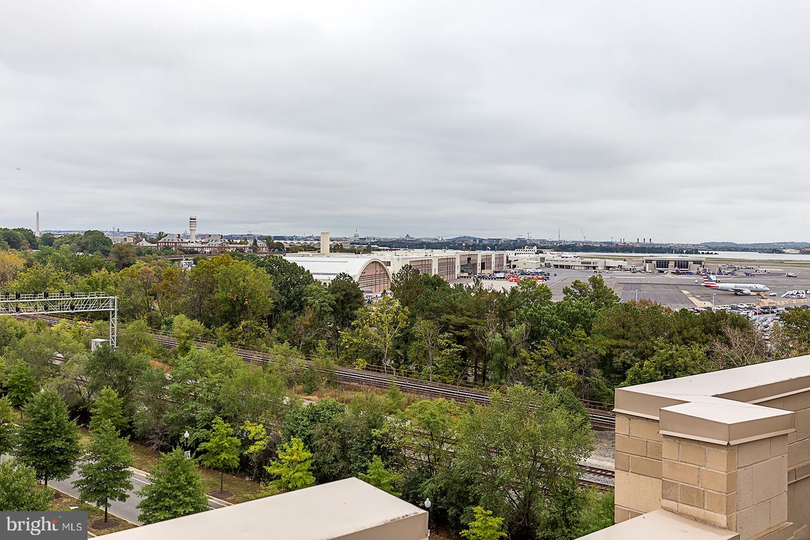 3650 South Glebe Road, Unit 666 Arlington, VA 22202 - Photo 15 of 21 View from the rooftop
