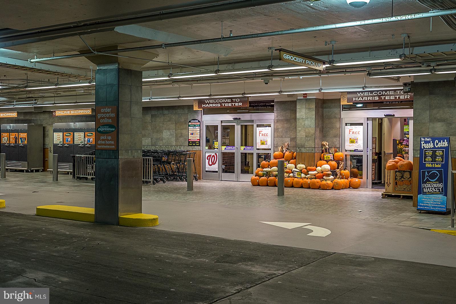 3650 South Glebe Road, Unit 666 Arlington, VA 22202 - Photo 20 of 21 Harris Teeter on ground floor