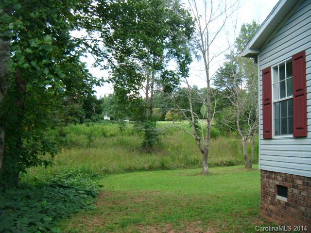 233 Williston Drive Rutherfordton, NC 28139 - Photo 4 of 12
