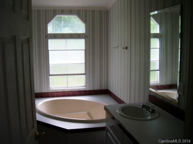233 Williston Drive Rutherfordton, NC 28139 - Photo 9 of 12