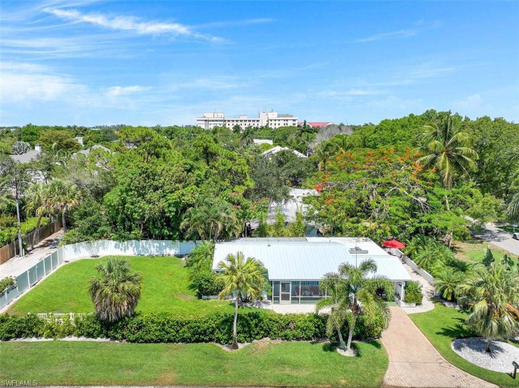 409 3rd Avenue North Naples, FL 34102 - Photo 1 of 41