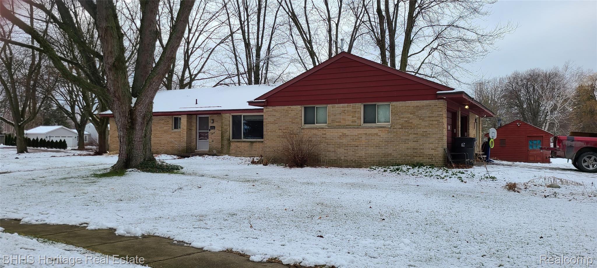 1214 Bower Street Howell, MI 48843 - Photo 2 of 79 Front of house