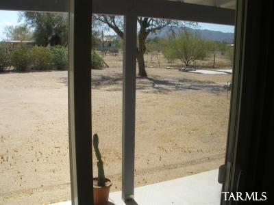 6280 North Pear Tree Road Tucson, AZ 85743 - Photo 8 of 14 Gallery Image 8