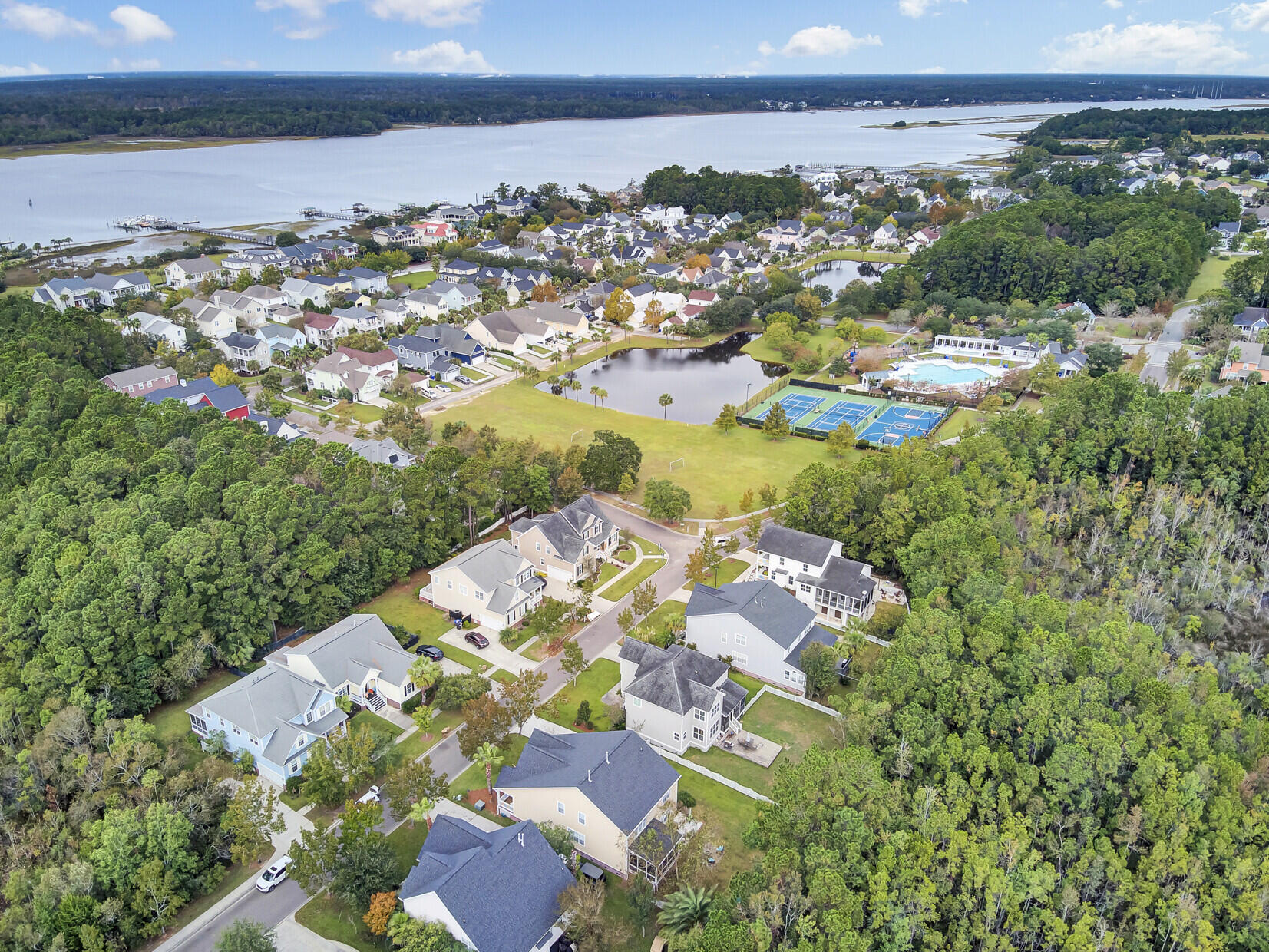 2185 Sandy Point Lane Mount Pleasant, SC 29466 - Photo 4 of 55 01_1_mls