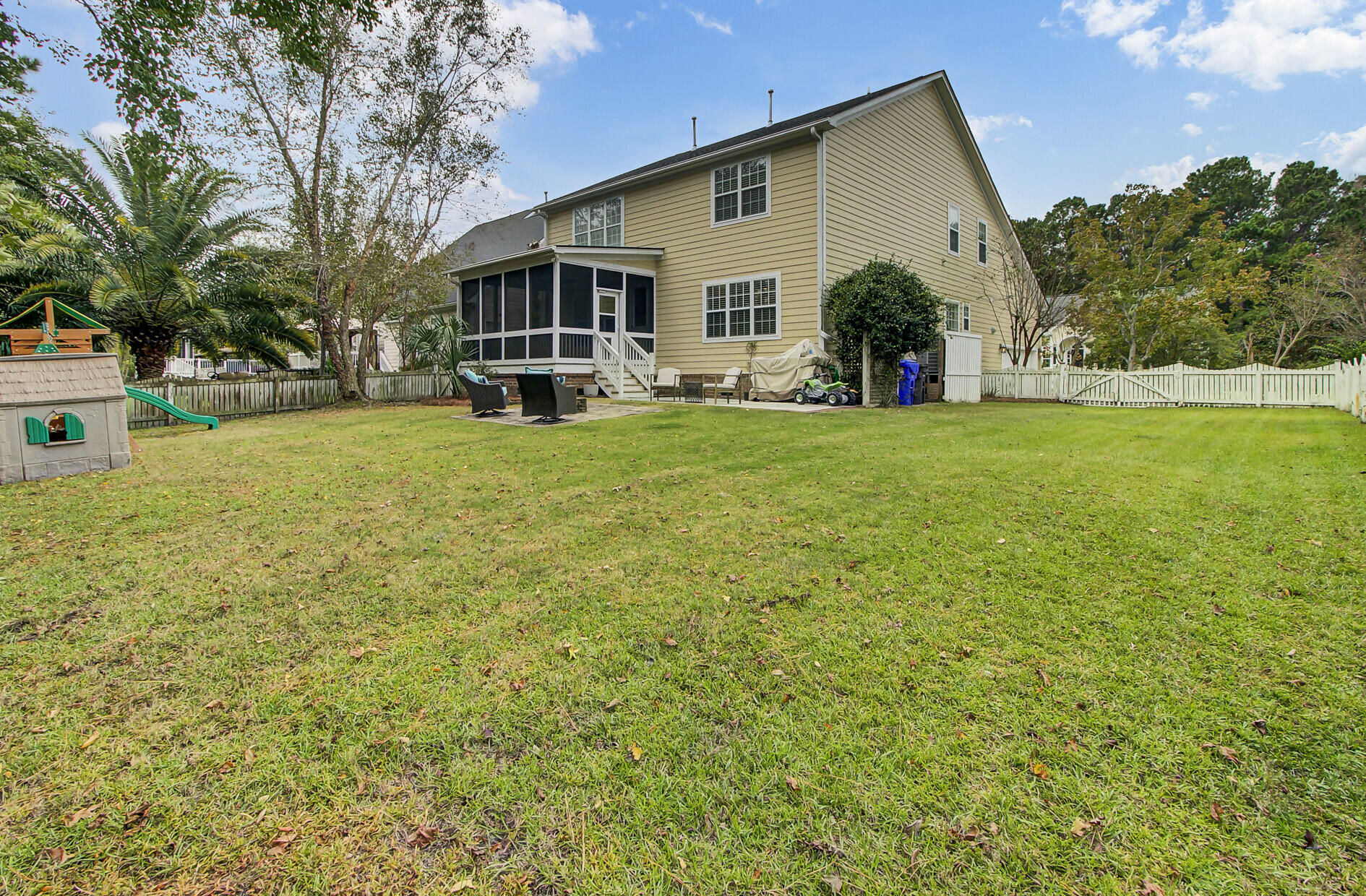 2185 Sandy Point Lane Mount Pleasant, SC 29466 - Photo 51 of 55 54_54_mls