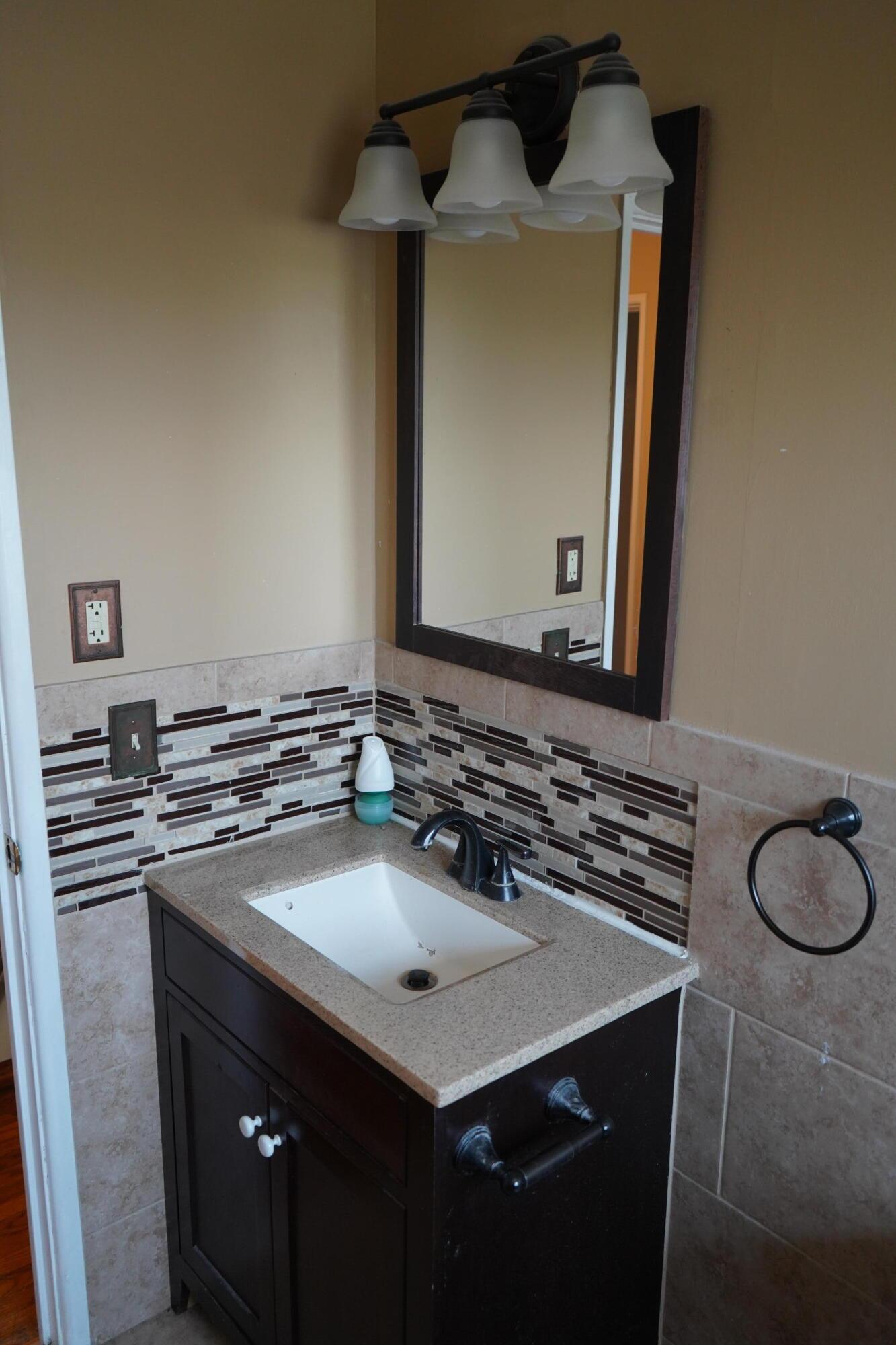 4283 New Road Youngstown, OH 44515 - Photo 15 of 20 DSC00862