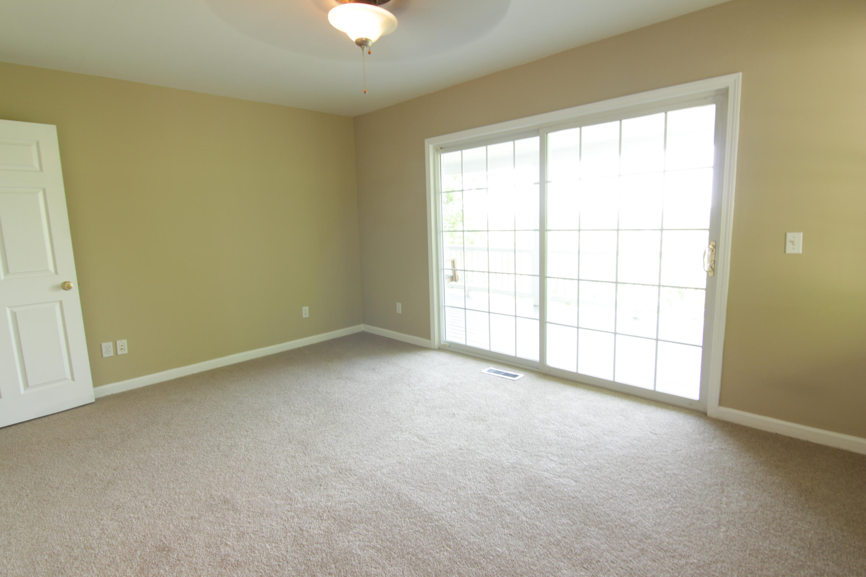 2513 Valley View Road Dandridge, TN 37725 - Photo 13 of 36 Master Suite