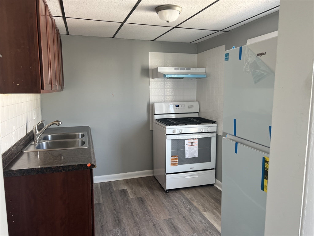 1017 Pine Street Fall River, MA 02723 - Photo 31 of 34