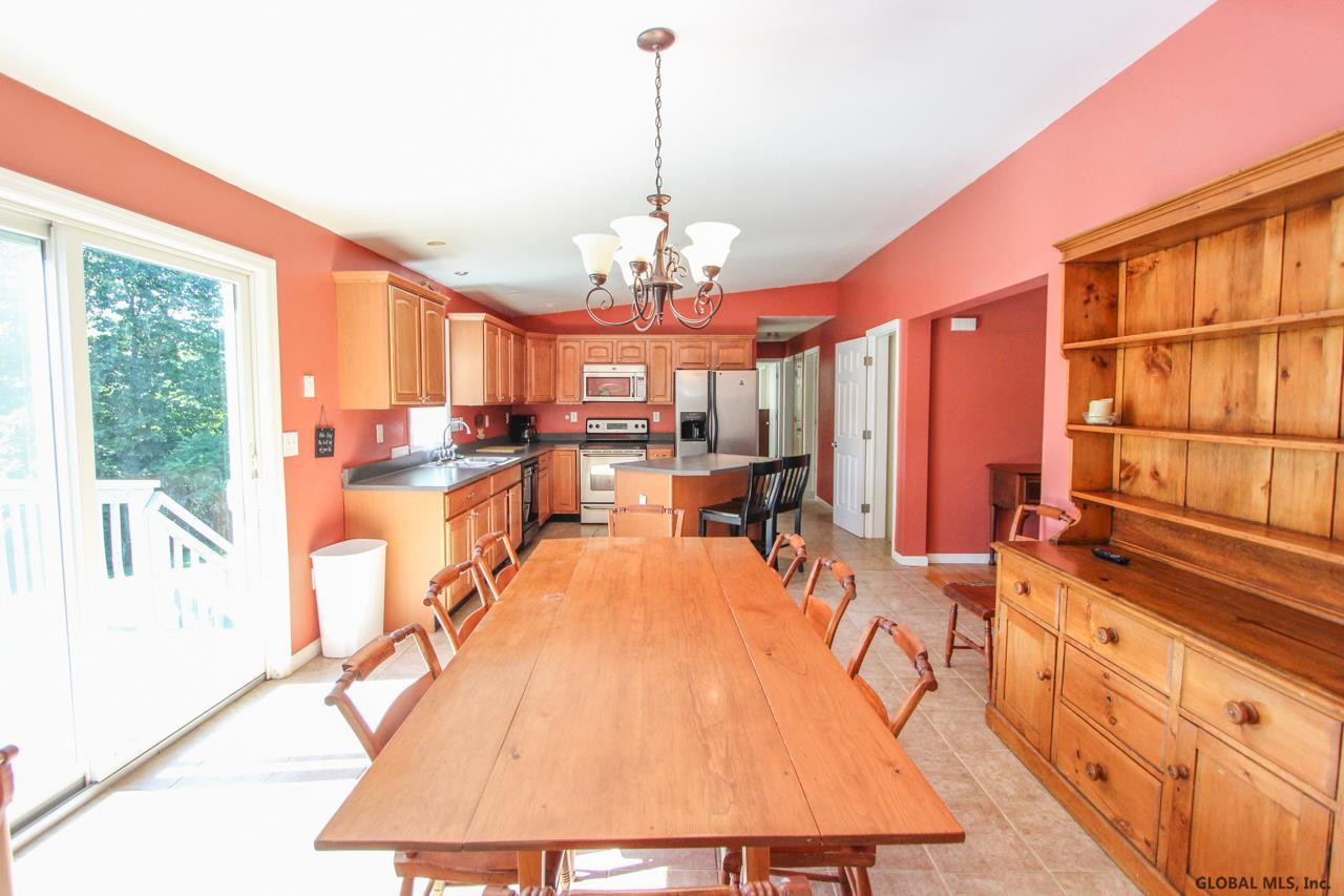 202 Maple Ridge Road Gloversville, NY 12078 - Photo 9 of 25 Photo 9