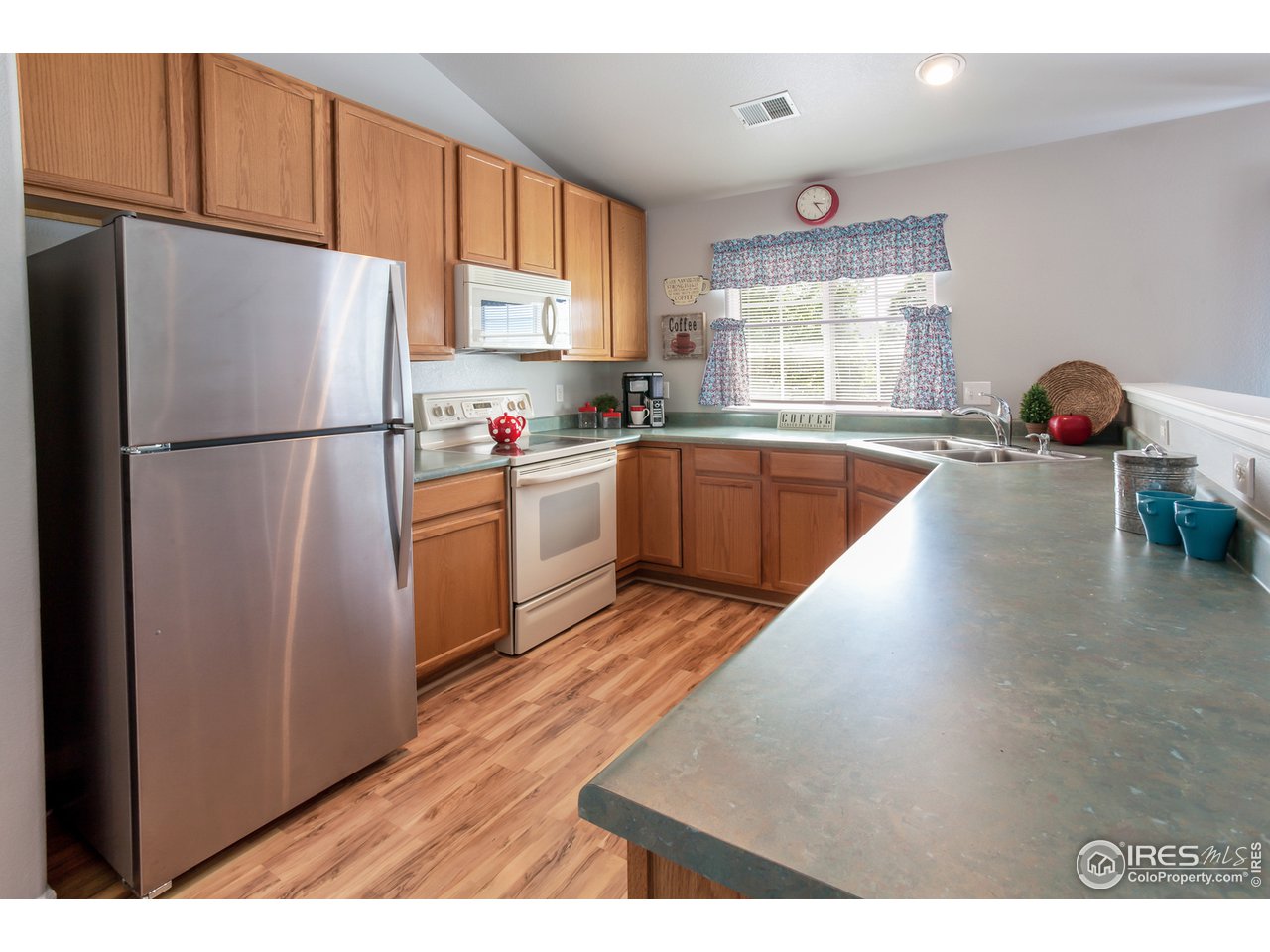 5151 29th Street, Unit 1011 Greeley, CO 80634 - Photo 17 of 33