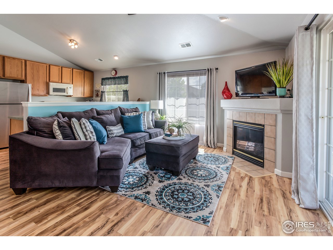 5151 29th Street, Unit 1011 Greeley, CO 80634 - Photo 5 of 33