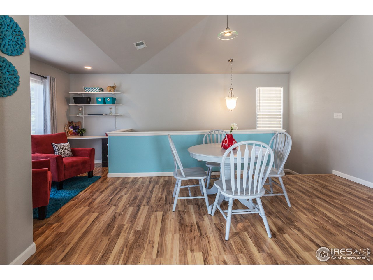 5151 29th Street, Unit 1011 Greeley, CO 80634 - Photo 8 of 33 Dining area