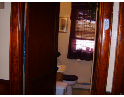 114 Detroit Street Fall River, MA 02721 - Photo 5 of 7