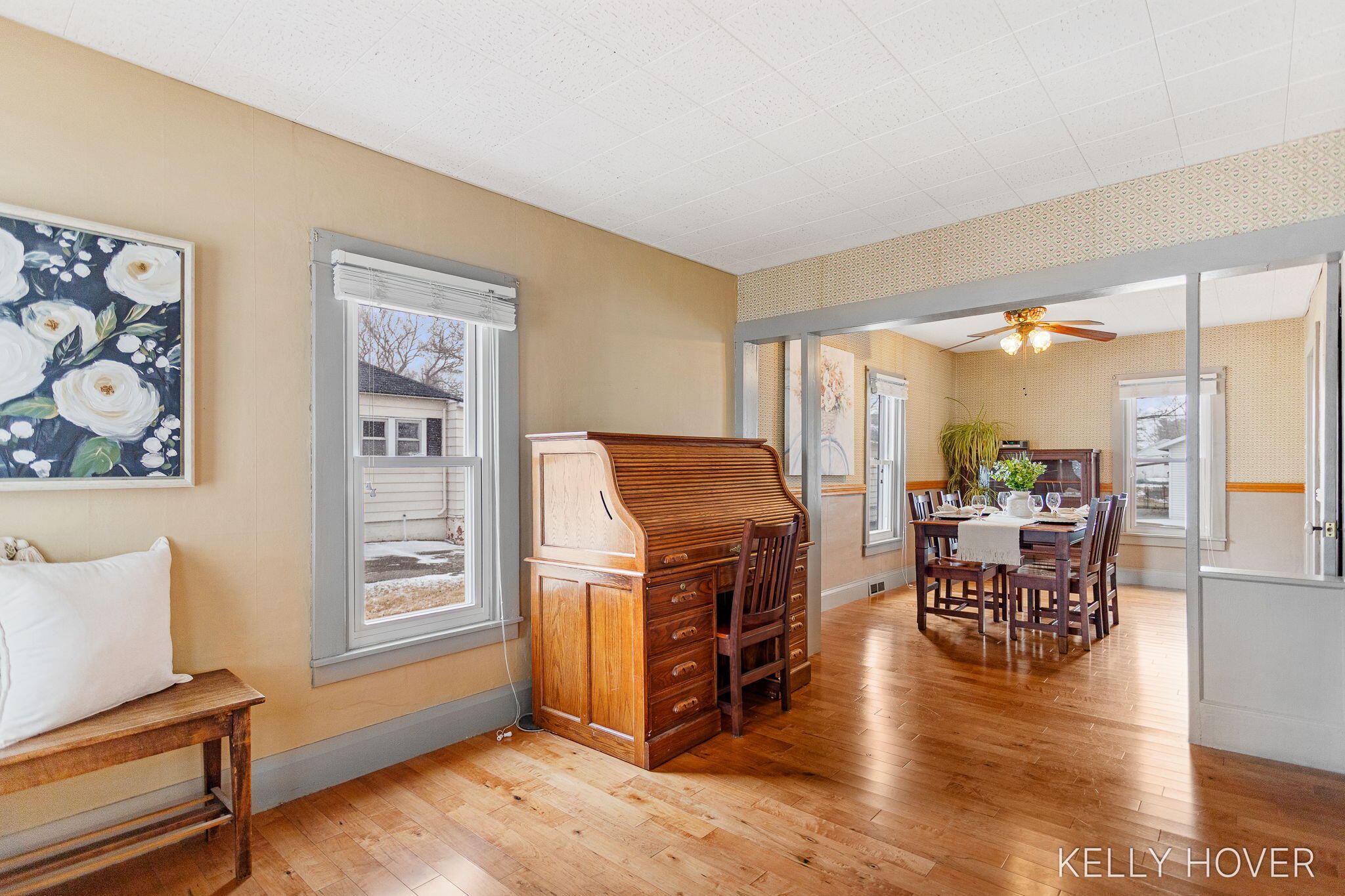 609 West Maple Street Wayland, MI 49348 - Photo 4 of 31 27-web-or-mls-609-w-maple-st