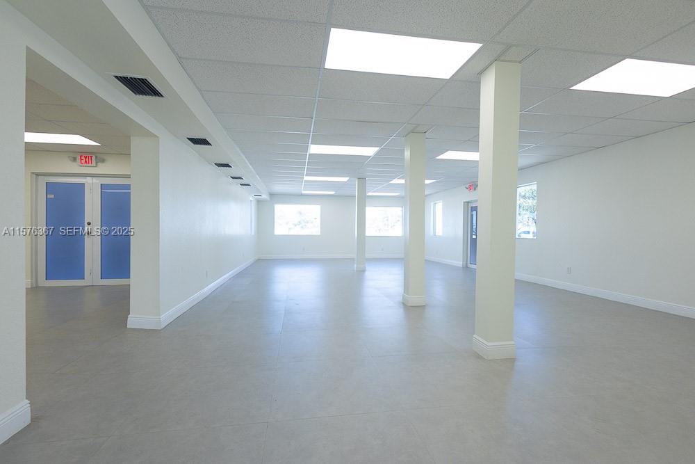5232 Pembroke Road Hollywood, FL 33021 - Photo 10 of 23 Photo 10