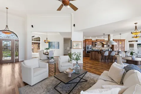 $1,874,900 | 3025 Lakeshore Drive, Old Hickory, TN 37138