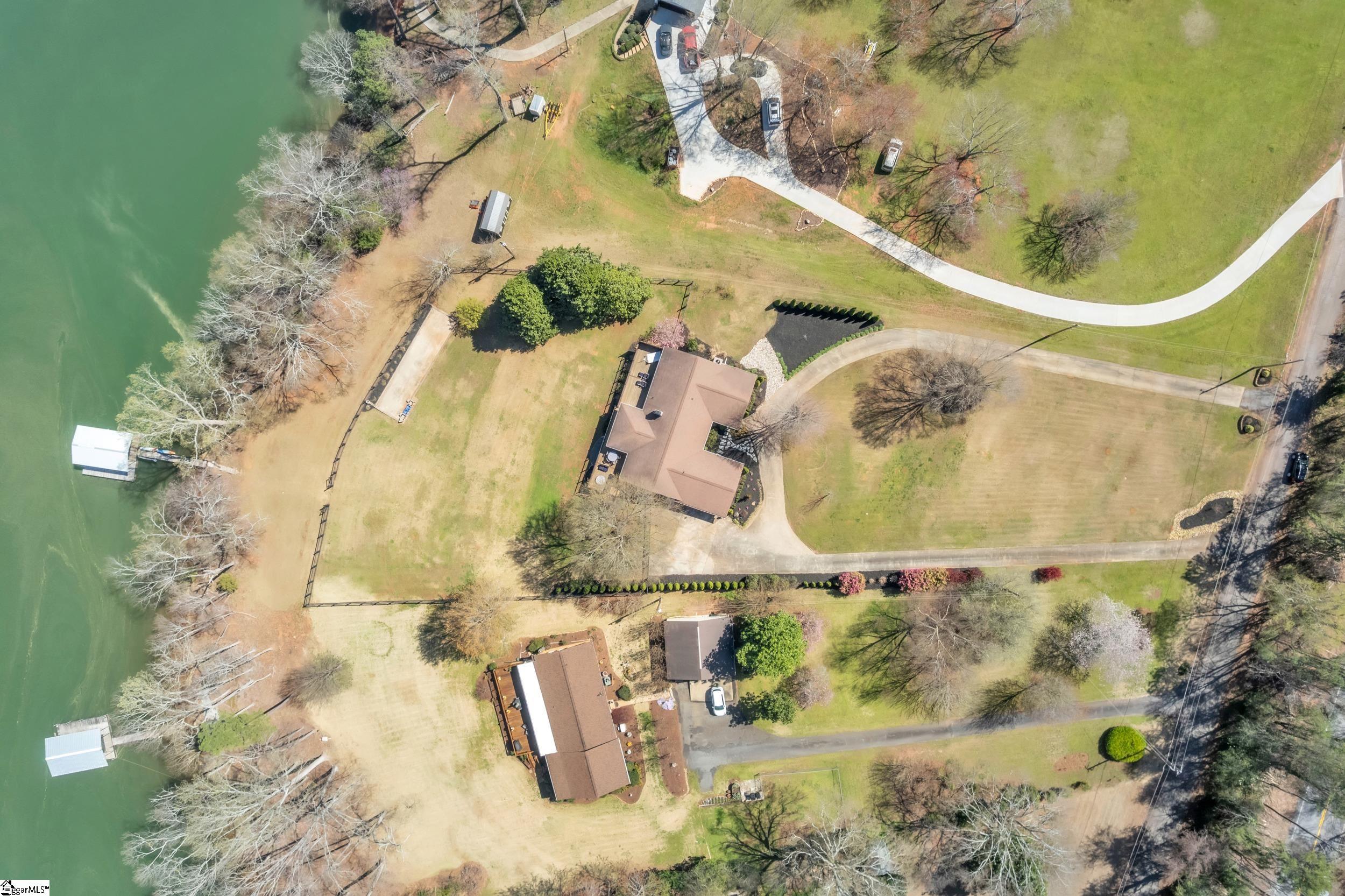 2222 Surfside Drive Anderson, SC 29625 - Photo 11 of 48