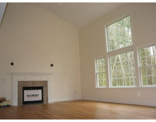 67 Haskell Ridge Road Rochester, MA 02770 - Photo 2 of 4
