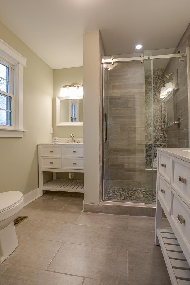 83 You Take It Road Ardmore, TN 38449 - Photo 12 of 30 a bathroom with a double vanity sink toilet and shower