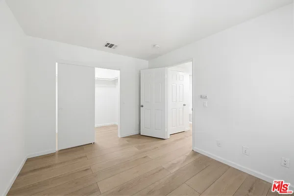 $2,700 | 4810 South La Brea Avenue, Unit 210, Los Angeles, CA 90008