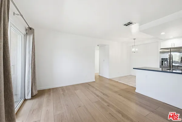 $2,700 | 4810 South La Brea Avenue, Unit 210, Los Angeles, CA 90008