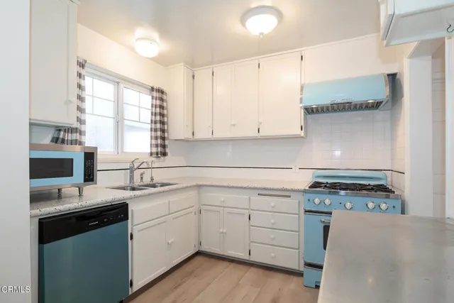 $3,800 | 3845 Sunset Lane, Oxnard, CA 93035